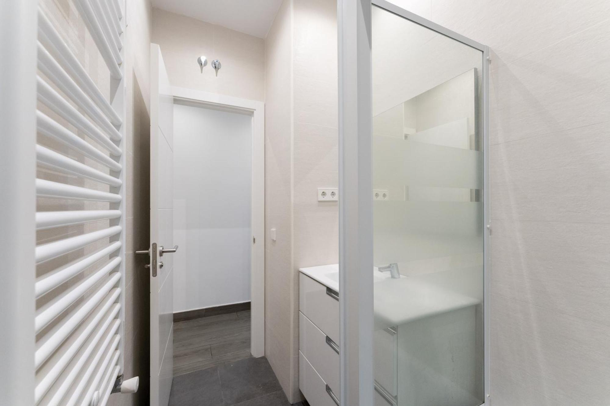 Luxe Apartment In Plaza De Espana Madrid Buitenkant foto
